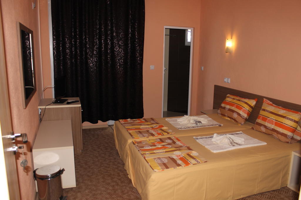 Fits Guest House Primorsko Ruang foto
