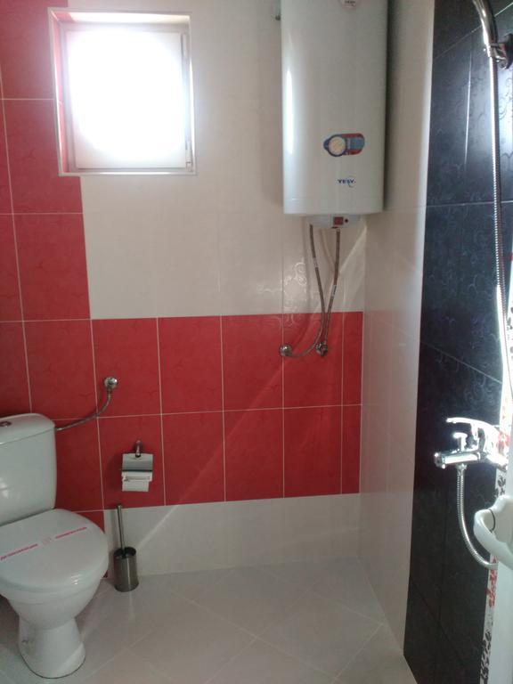 Fits Guest House Primorsko Bagian luar foto