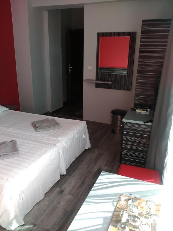 Fits Guest House Primorsko Bagian luar foto
