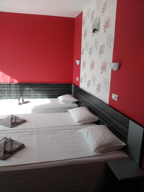 Fits Guest House Primorsko Bagian luar foto