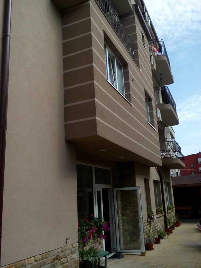 Fits Guest House Primorsko Bagian luar foto